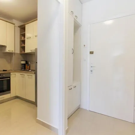 Apartman Crystal *